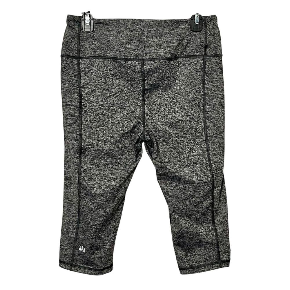 Victoria's Secret Sport Knockout Capri Leggings Size Large Heathered Gray - Picture 2 of 4